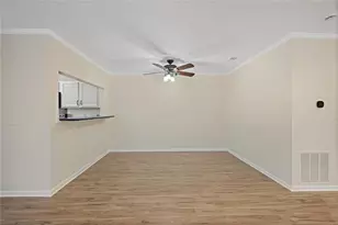 911 Hollyfax Cir NE, Atlanta, GA 30328 - Photo 14