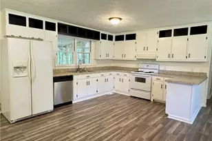 57 Mountain View Cir, Jasper, GA 30143 - Photo 10