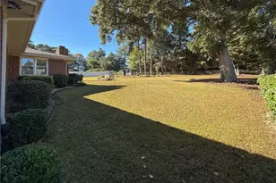 1733 Rhonda Ln, Stone Mountain, GA 30087 - Photo 22