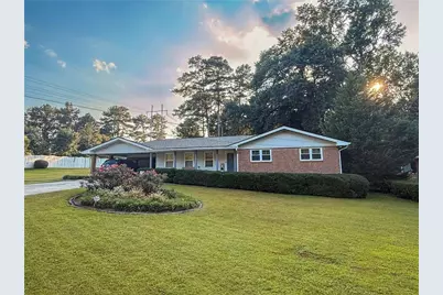 1733 Rhonda Lane, Stone Mountain, GA 30087 - Photo 1