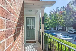 2218 Landing Walk Dr, Duluth, GA 30097 - Photo 2