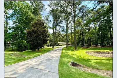 125 Cannongate Circle, Sharpsburg, GA 30277 - Photo 2