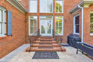 6930 Blackthorn Ln, Suwanee, GA 30024 - Photo 44