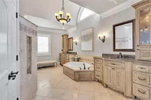 6930 Blackthorn Ln, Suwanee, GA 30024 - Photo 36