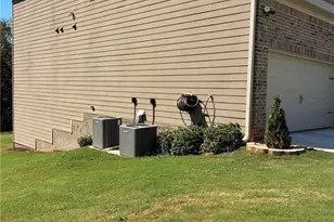 161 Donovan Ave, Locust Grove, GA 30248 - Photo 6