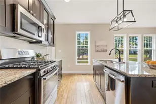 4060 Stephanie Ct NW, Kennesaw, GA 30152 - Photo 8