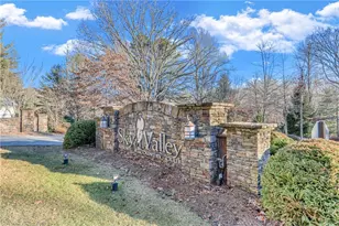 3 Berkshire Ln, Sky Valley, GA 30537 - Photo 38