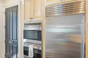 9062 Riverbend Manor, Alpharetta, GA 30022 - Photo 6