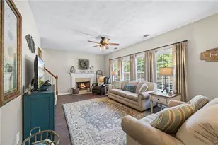 6104 Saddlehorse Dr, Flowery Branch, GA 30542 - Photo 14