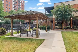 300 Johnson Ferry Rd, Atlanta, GA 30328 - Photo 26