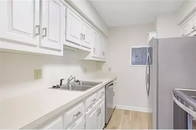 300 Johnson Ferry Road #B103, Atlanta, GA 30328 - Photo 6