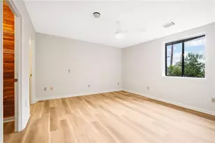 300 Johnson Ferry Rd, Atlanta, GA 30328 - Photo 22