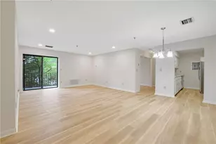 300 Johnson Ferry Rd, Atlanta, GA 30328 - Photo 12