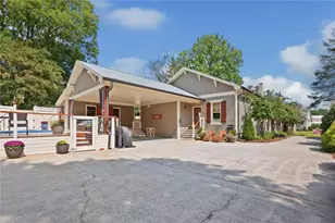 745 Washington St, Clarkesville, GA 30523 - Photo 42