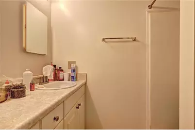 241 E Ash Street E, Social Circle, GA 30025 - Photo 16