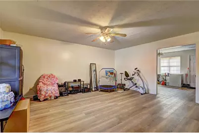 241 E Ash Street E, Social Circle, GA 30025 - Photo 8