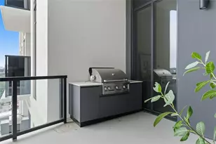 2425 Peachtree Rd NE, Atlanta, GA 30305 - Photo 30