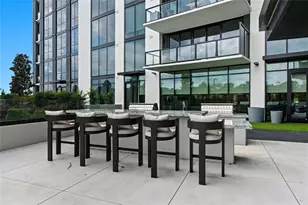 2425 Peachtree Rd NE, Atlanta, GA 30305 - Photo 42