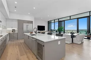 2425 Peachtree Rd NE, Atlanta, GA 30305 - Photo 4