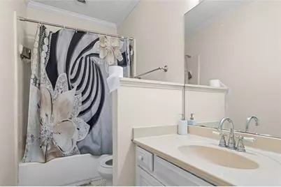 1732 Winding Woods Lane, Jonesboro, GA 30236 - Photo 4