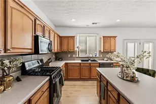 973 Forest Knoll Ct, Lithia Springs, GA 30122 - Photo 10