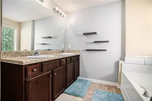 2613 Kolb Manor Cir SW, Marietta, GA 30008 - Photo 18