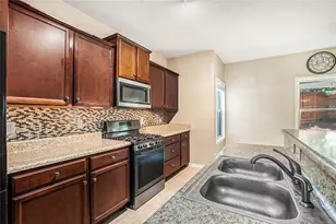 2613 Kolb Manor Cir SW, Marietta, GA 30008 - Photo 12