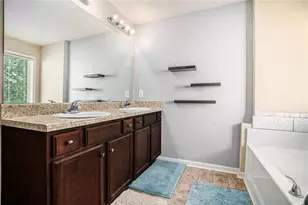 2613 Kolb Manor Cir SW, Marietta, GA 30008 - Photo 18