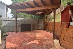 3886 Cedar Trace Ln, Ellenwood, GA 30294 - Photo 16