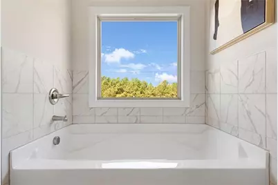 942 Homepark Circle, Buford, GA 30518 - Photo 14