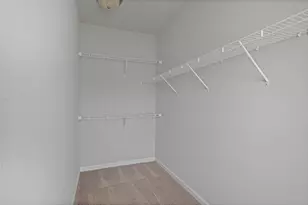 1097 Township Square, Alpharetta, GA 30022 - Photo 14