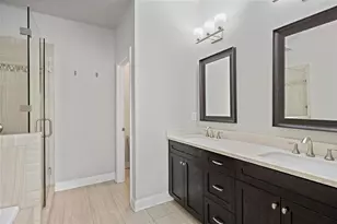 1097 Township Square, Alpharetta, GA 30022 - Photo 16