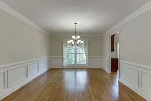 3765 Woodlawn Ct, Buford, GA 30519 - Photo 10