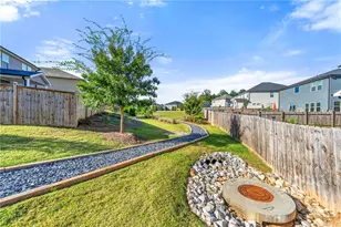 4046 Bethany Manor Dr, Snellville, GA 30039 - Photo 34