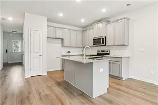 116 Buckingham Ln, Hoschton, GA 30548 - Photo 2