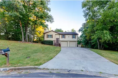 3119 Tadmore Court, Dacula, GA 30019 - Photo 2