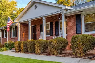 317 Highview Dr SE, Smyrna, GA 30082 - Photo 1