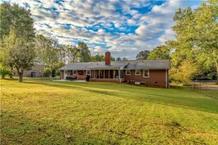 317 Highview Dr SE, Smyrna, GA 30082 - Photo 22