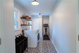 317 Highview Dr SE, Smyrna, GA 30082 - Photo 18