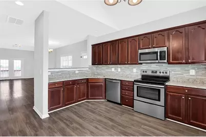 374 Guibor Court NW #4, Kennesaw, GA 30144 - Photo 2