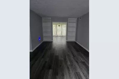 8740 Roswell Road #2B, Atlanta, GA 30350 - Photo 6