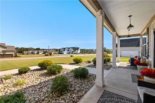 135 Graceton Farms Dr, Senoia, GA 30276 - Photo 6