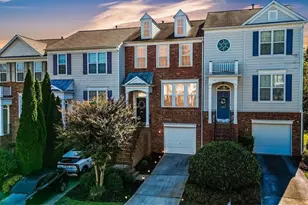 205 Balaban Cir, Woodstock, GA 30188 - Photo 2