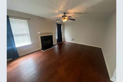 1785 Campbell Ives Drive, Lawrenceville, GA 30045 - Photo 2