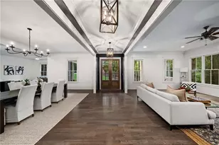 124 Long Shadows Dr, Alpharetta, GA 30004 - Photo 6