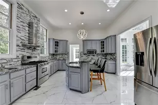 337 Lakeshore Dr, Berkeley Lake, GA 30096 - Photo 16