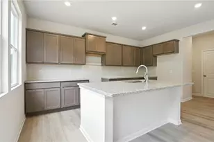 696 River Run Dr, Dallas, GA 30132 - Photo 8