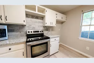 4089 Stillwater Drive, Duluth, GA 30096 - Photo 4