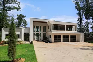 2730 Emerald Dr, Jonesboro, GA 30236 - Photo 4