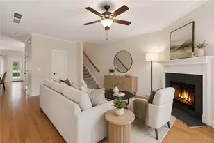 405 Royal Cres Ln E, Canton, GA 30115 - Photo 10